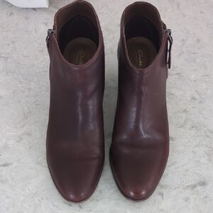 Clarks Women's Dark Brown Ankle Booties